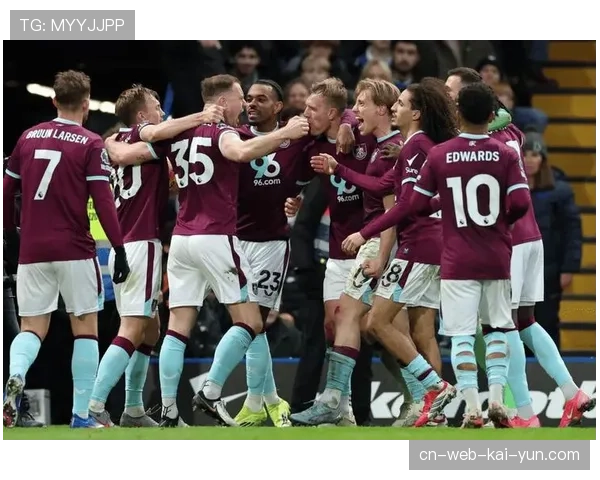 伯恩利控球率33%射正4次绝平 数据揭示保级球队的生存策略